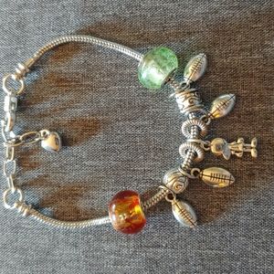 NWOT 🏈 Football Fan Charm Bracelet